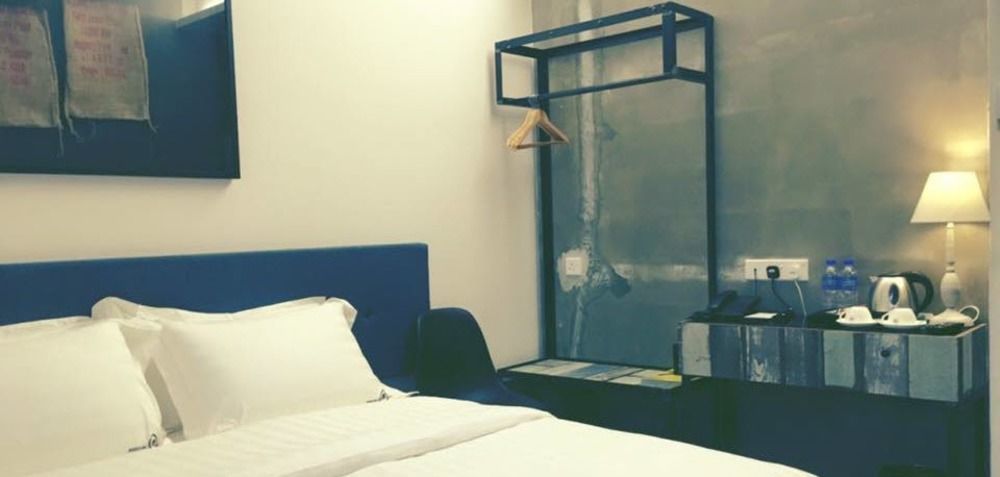 Merton Hotel Ипох Екстериор снимка