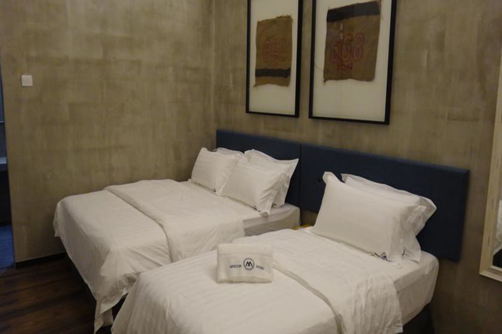 Merton Hotel Ипох Екстериор снимка