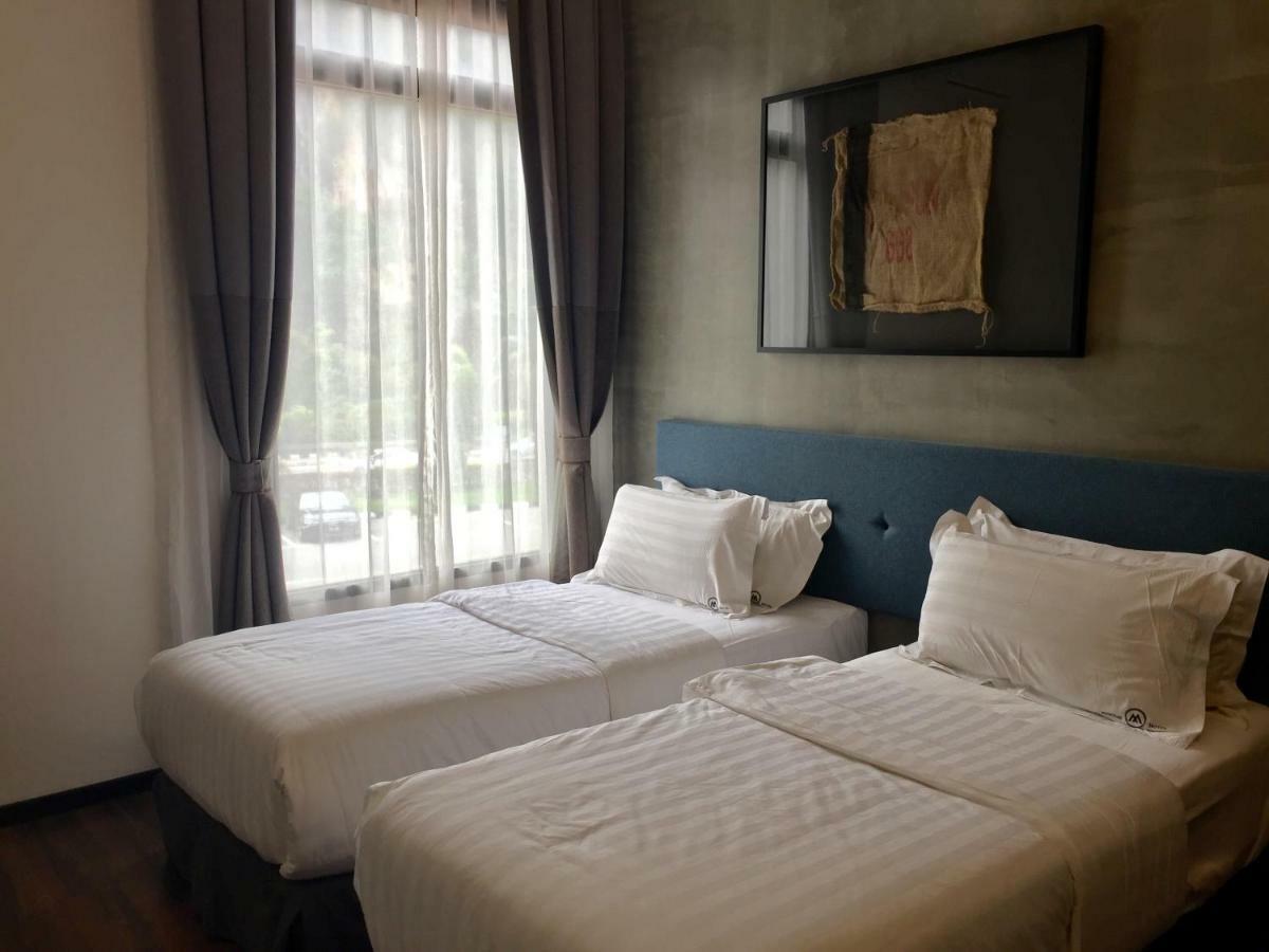 Merton Hotel Ипох Екстериор снимка