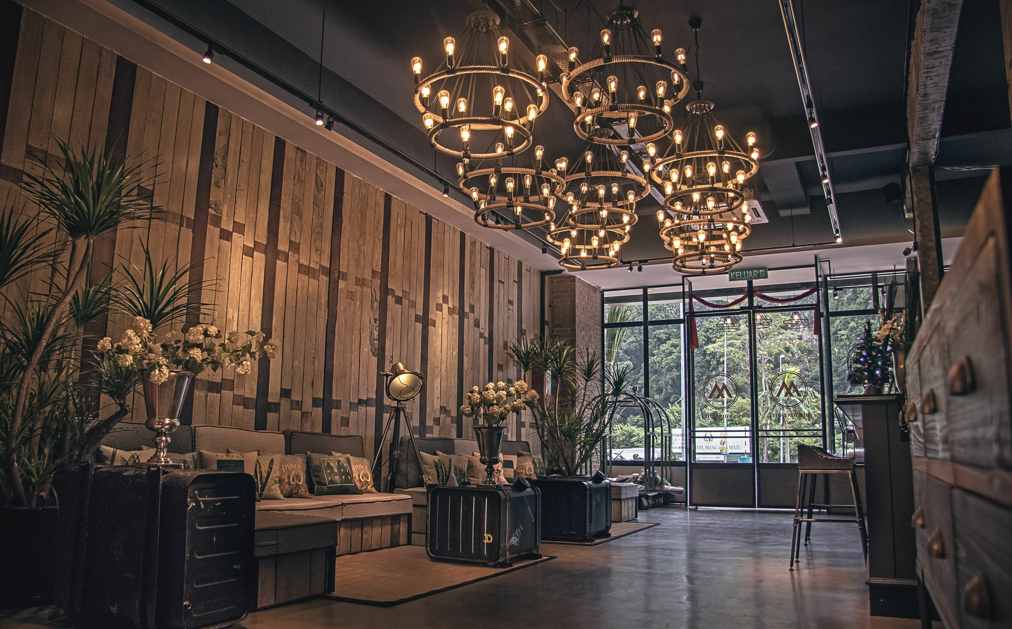 Merton Hotel Ипох Екстериор снимка