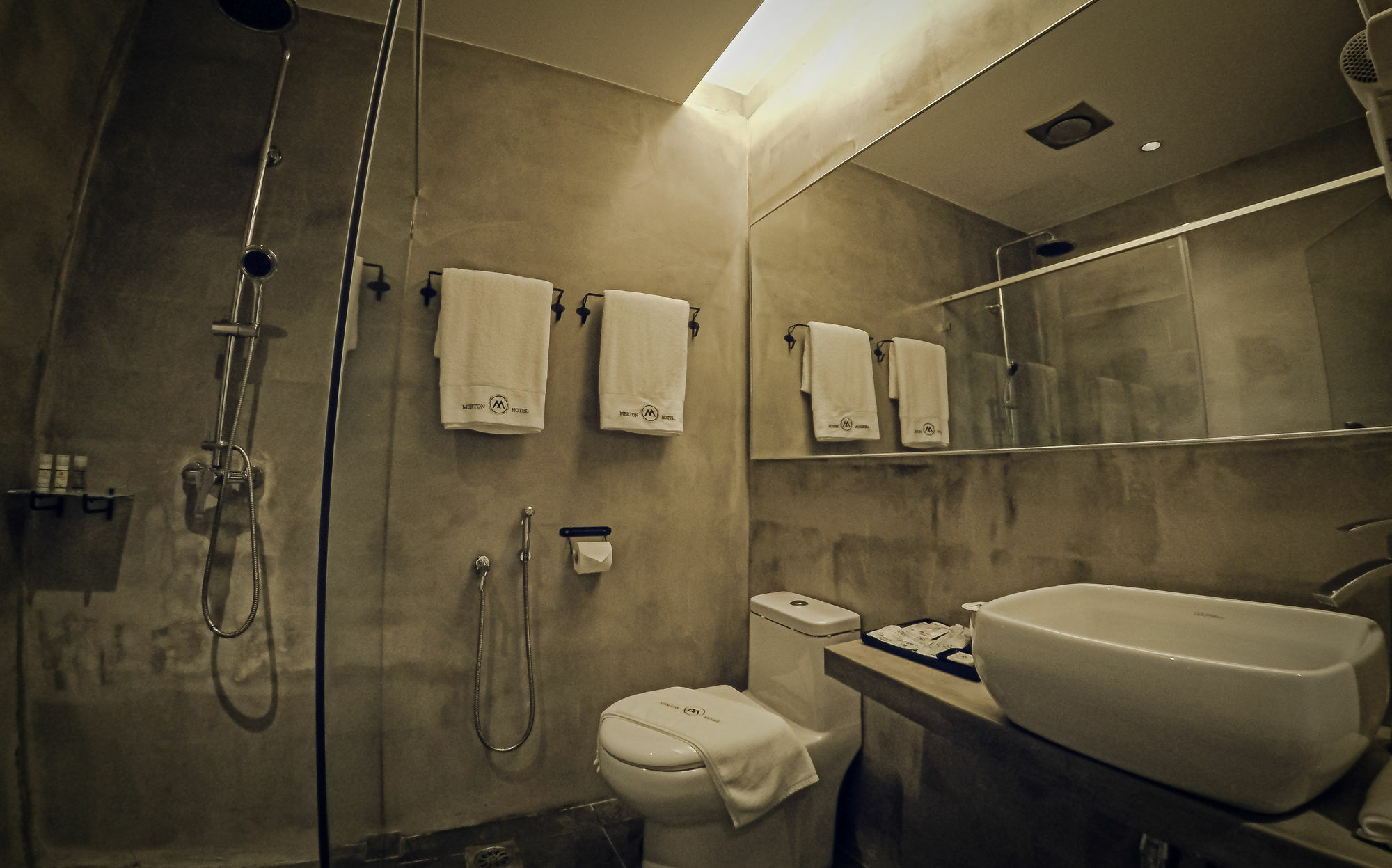 Merton Hotel Ипох Екстериор снимка
